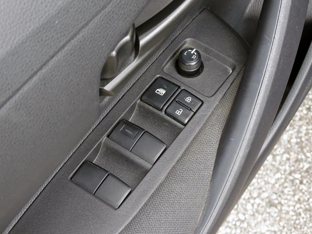 Toyota Corolla LE CVT (Natl) 2025
