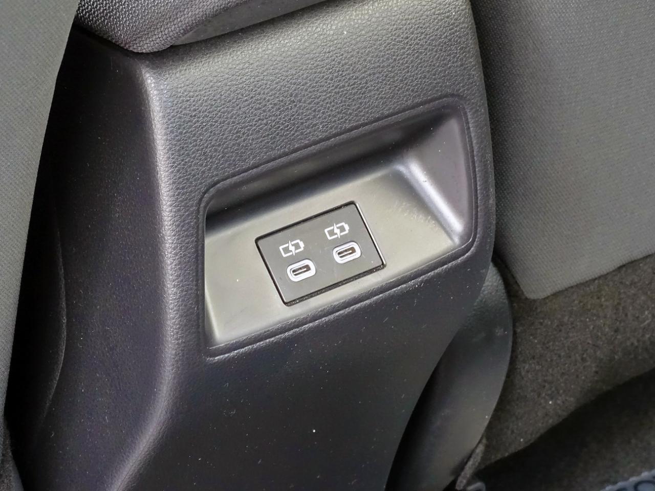 Toyota Corolla LE CVT (Natl) 2025