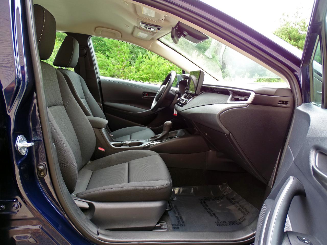 Toyota Corolla LE CVT (Natl) 2025