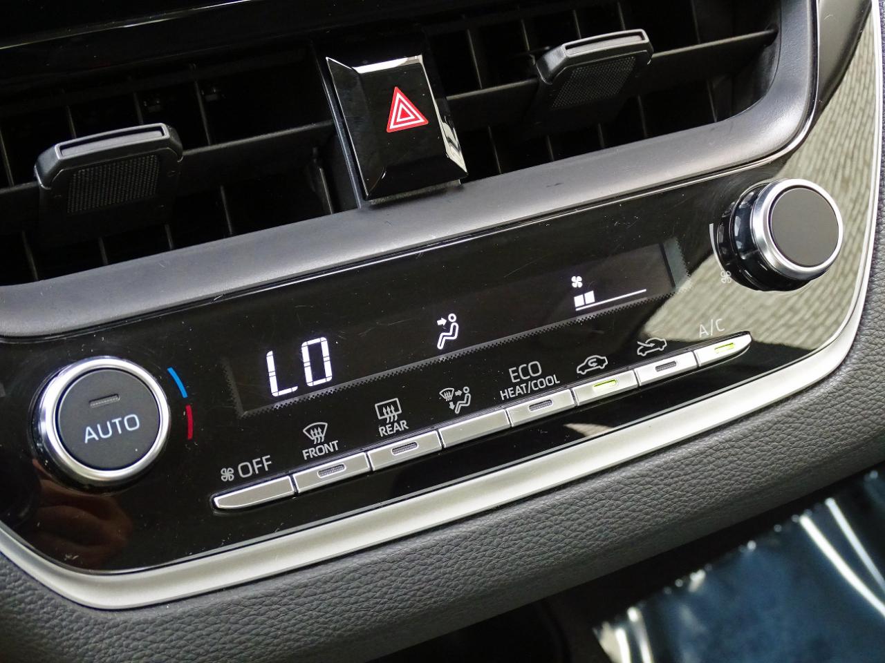 Toyota Corolla LE CVT (Natl) 2025