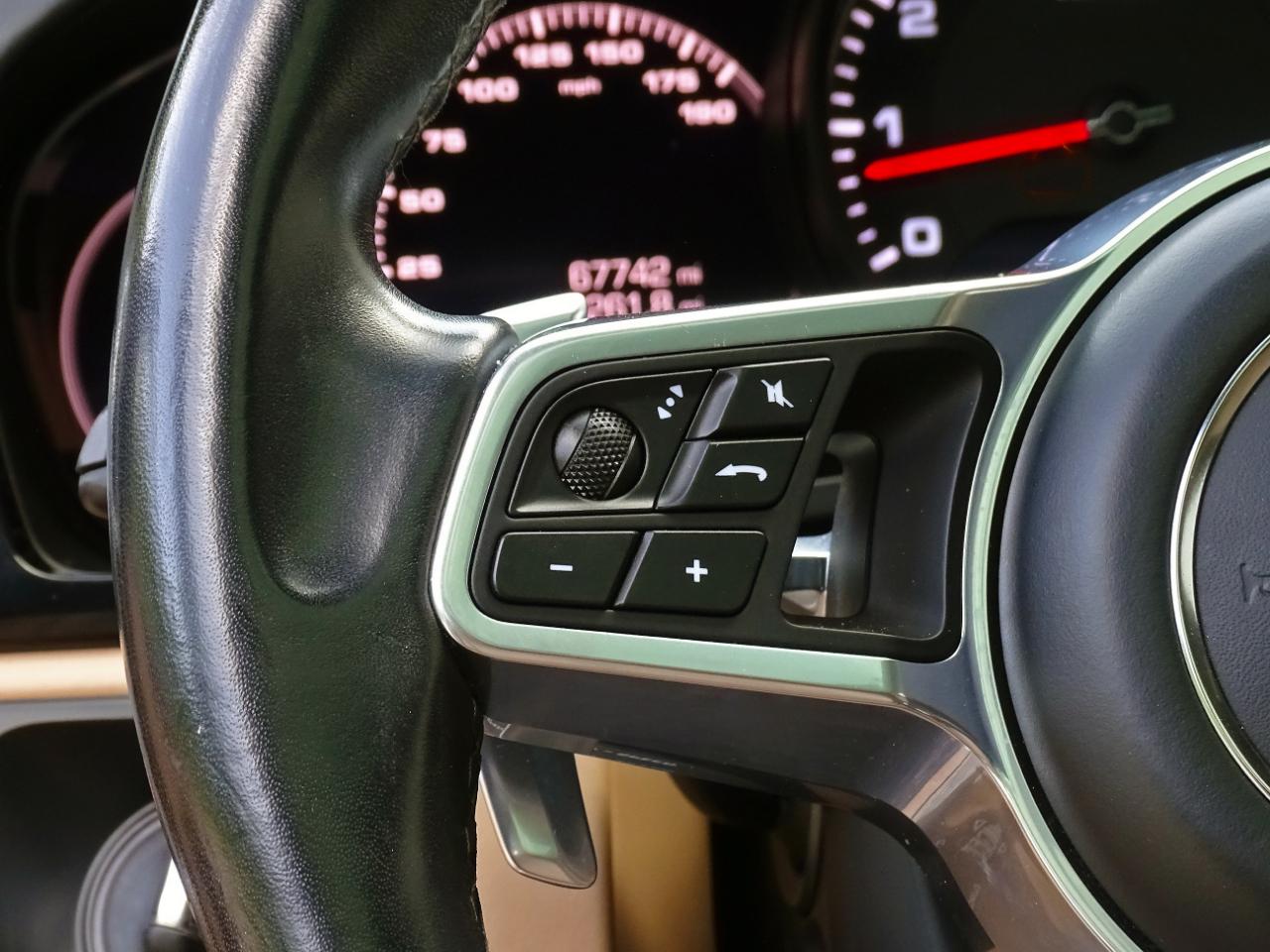 Porsche Cayenne S AWD 2021