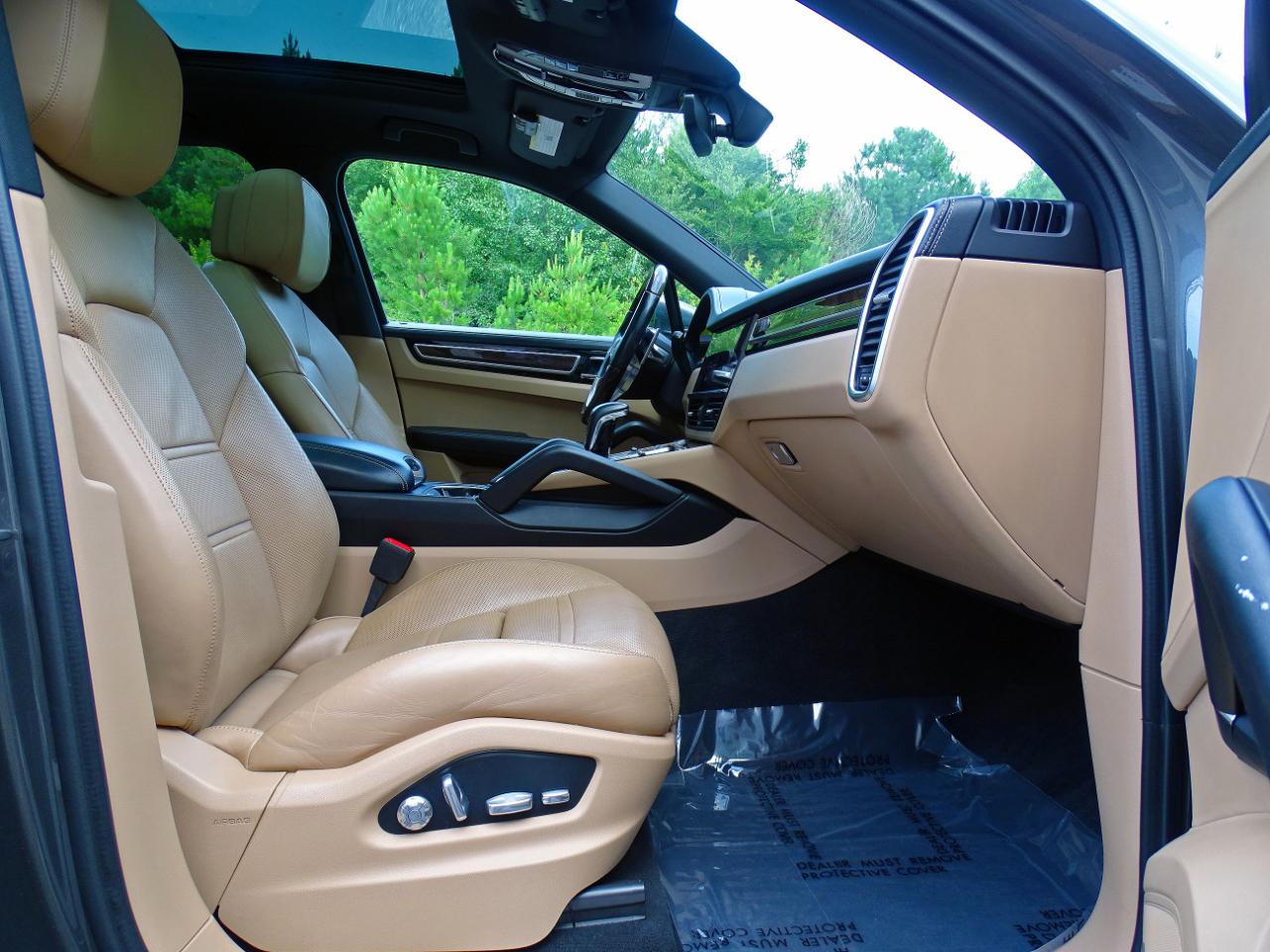 Porsche Cayenne S AWD 2021
