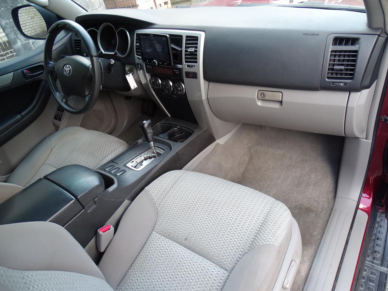Toyota 4Runner 4dr SR5 V8 Auto (Natl) 2006
