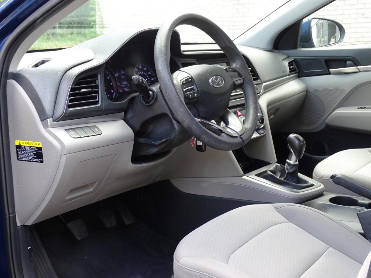 Hyundai Elantra SE Manual 2019