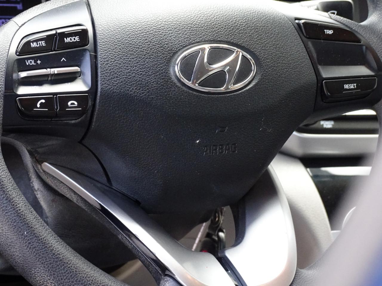 Hyundai Elantra SE Manual 2019