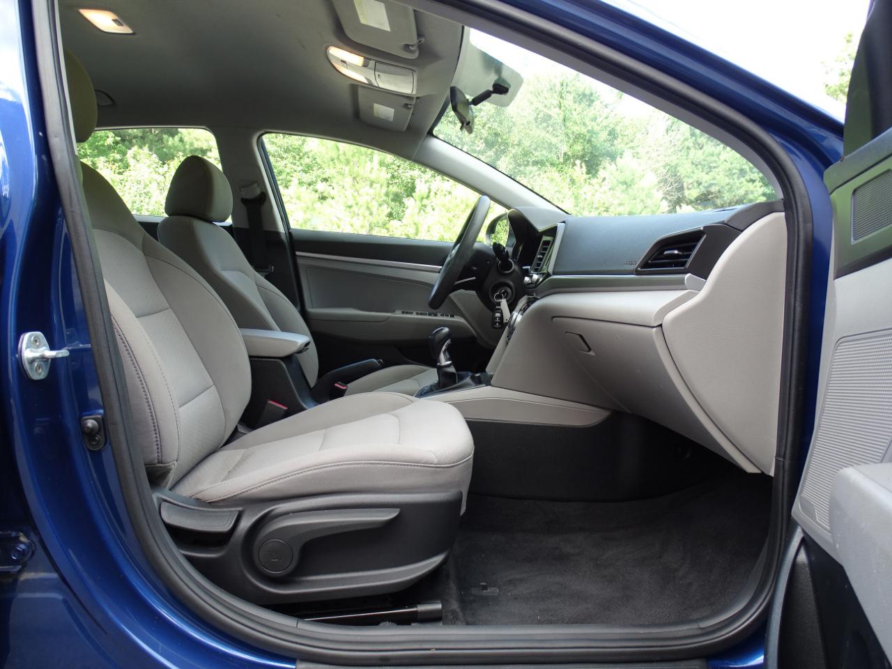 Hyundai Elantra SE Manual 2019