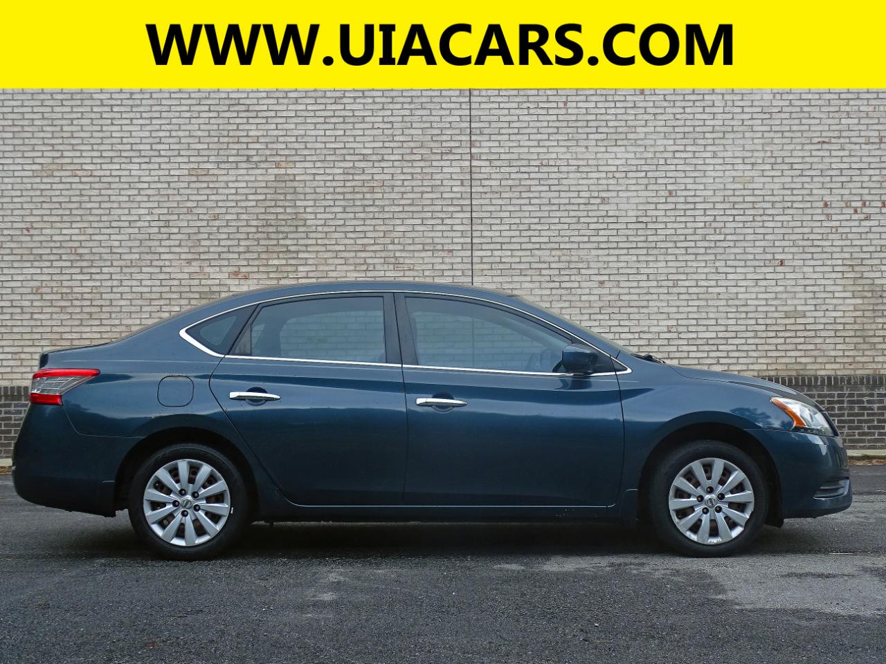 Nissan Sentra 4dr Sdn I4 CVT S 2014