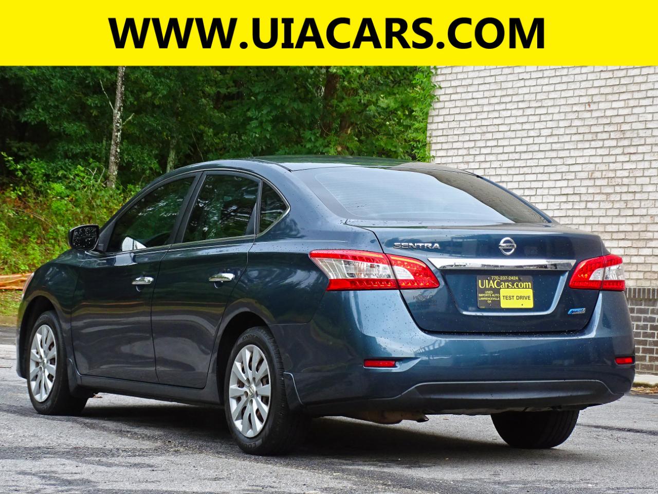 Nissan Sentra 4dr Sdn I4 CVT S 2014