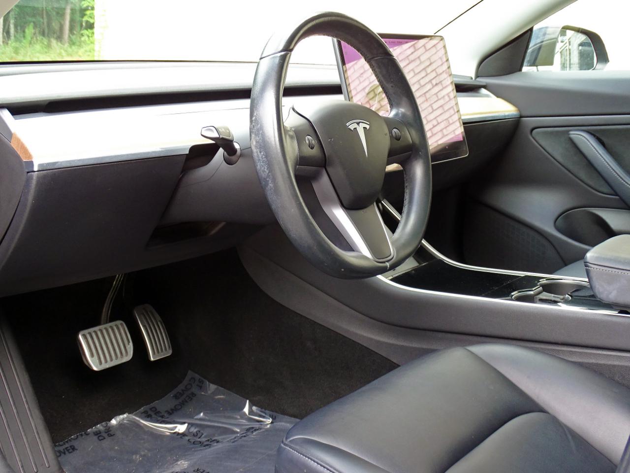 Tesla Model 3 Standard Range Plus 2019