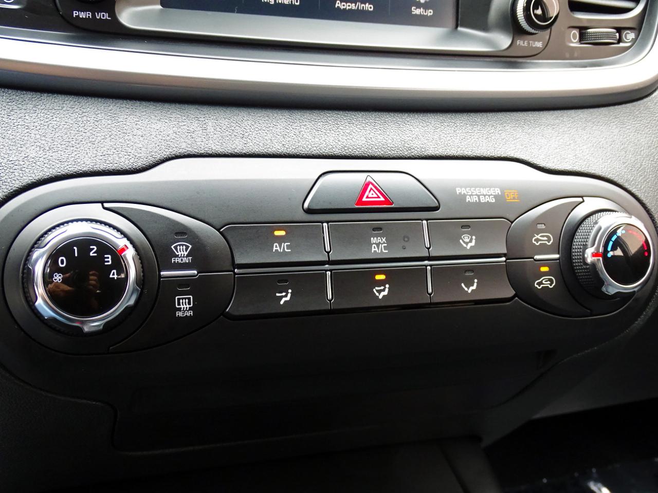 Kia Sorento LX FWD 2020