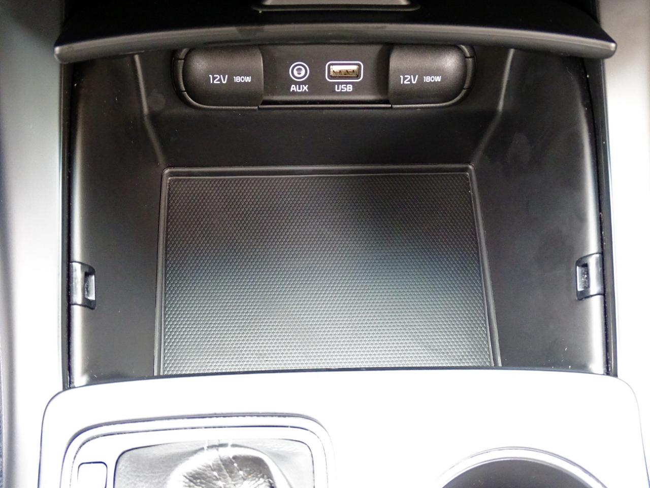 Kia Sorento LX FWD 2020