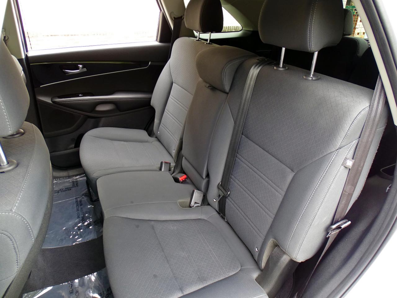 Kia Sorento LX FWD 2020