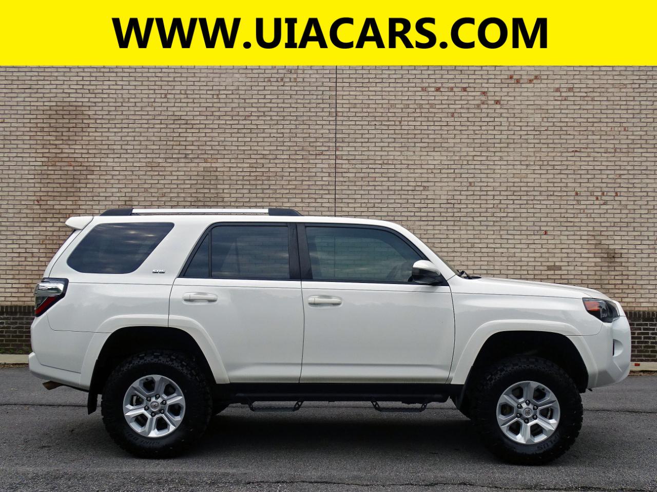 Toyota 4Runner SR5 2WD (Natl) 2022