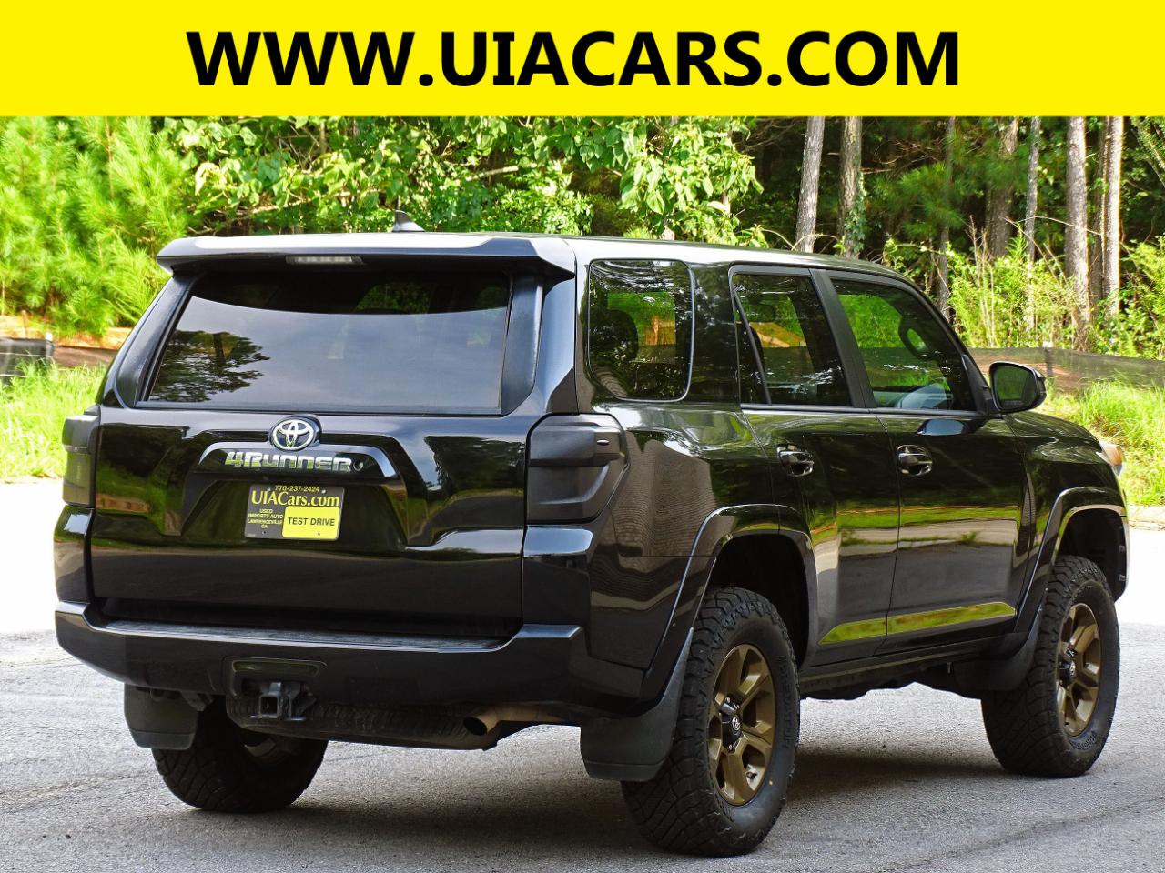 Toyota 4Runner TRD Off Road Premium 4WD (Natl) 2017