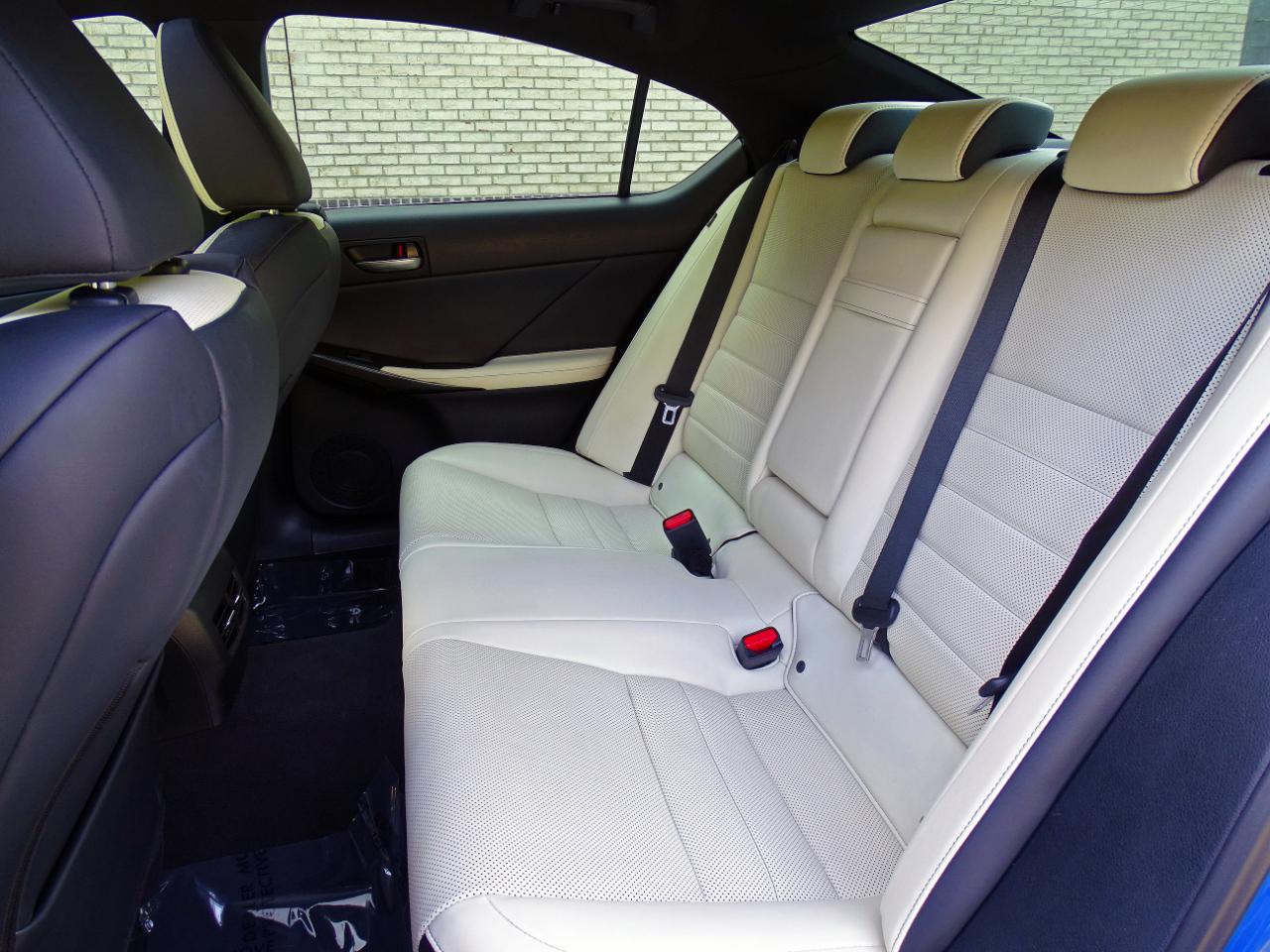 Lexus IS IS 350 F Sport RWD 2021