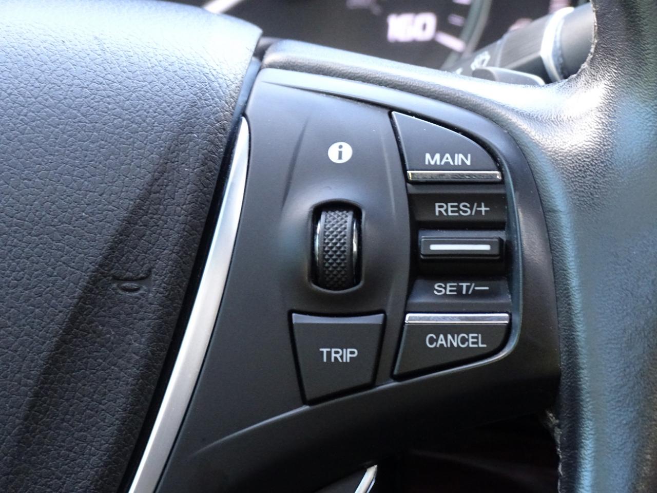 Acura TLX 4dr Sdn FWD Tech 2015