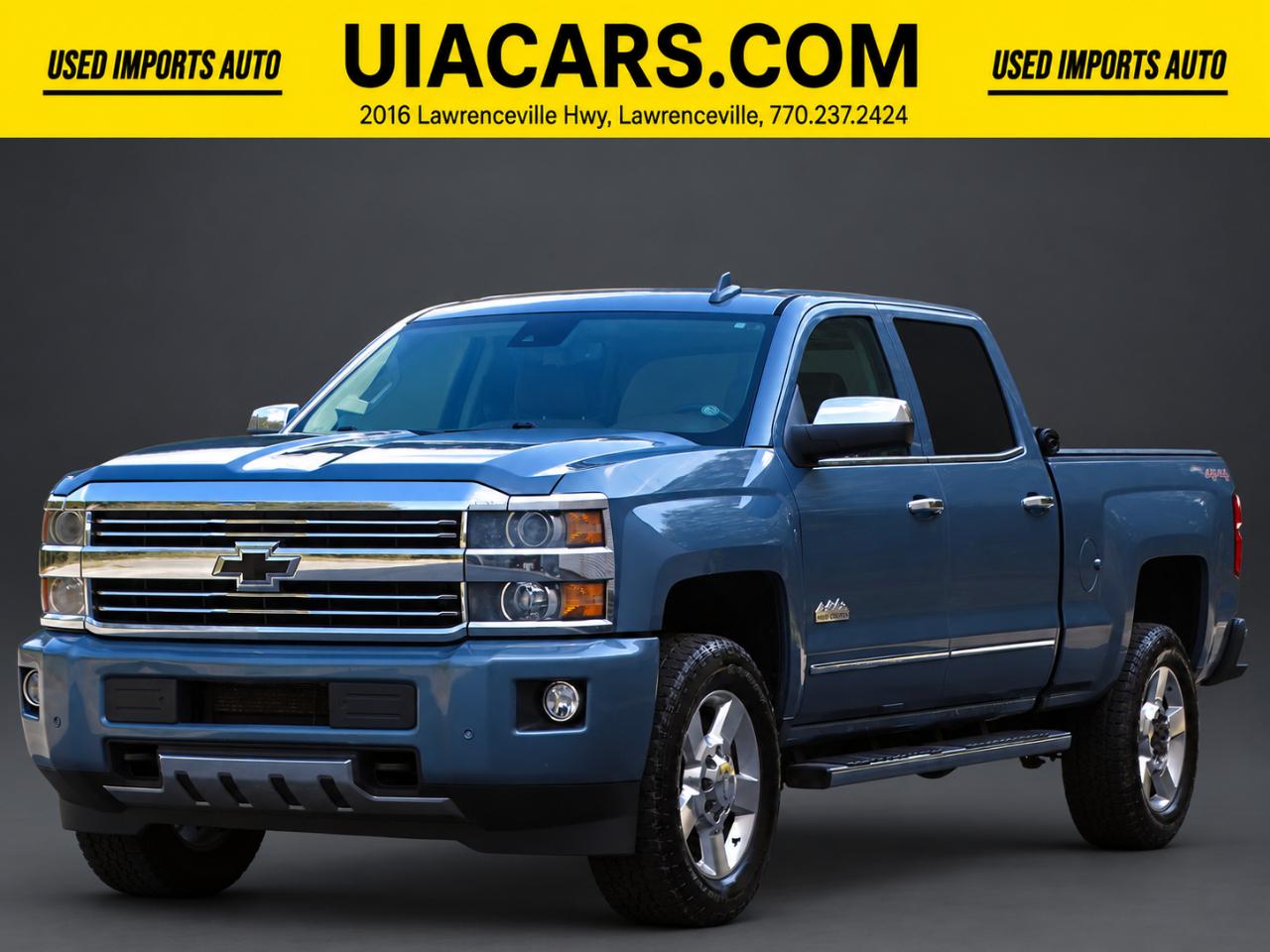 Chevrolet Silverado photo 2