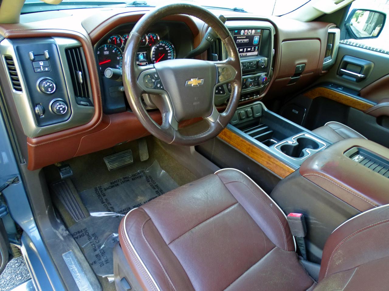 Chevrolet Silverado photo 10