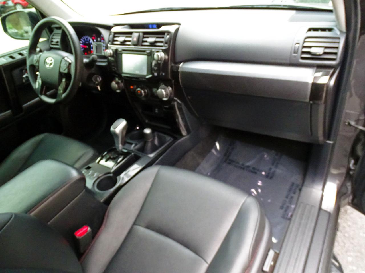 Toyota 4Runner TRD Off Road Premium 4WD (Natl) 2019