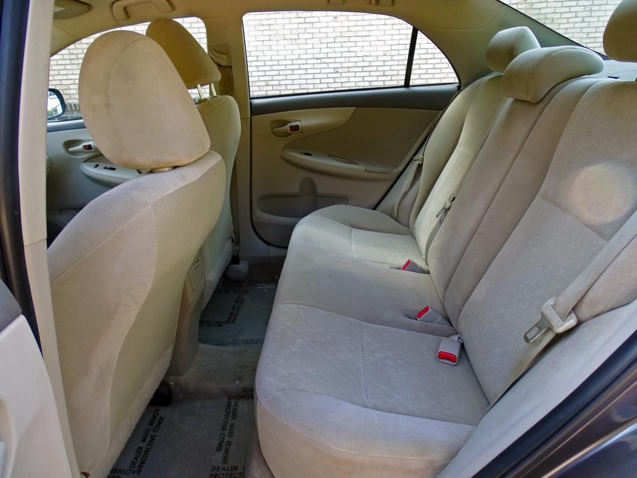 Toyota Corolla 4dr Sedan LE Auto 2009