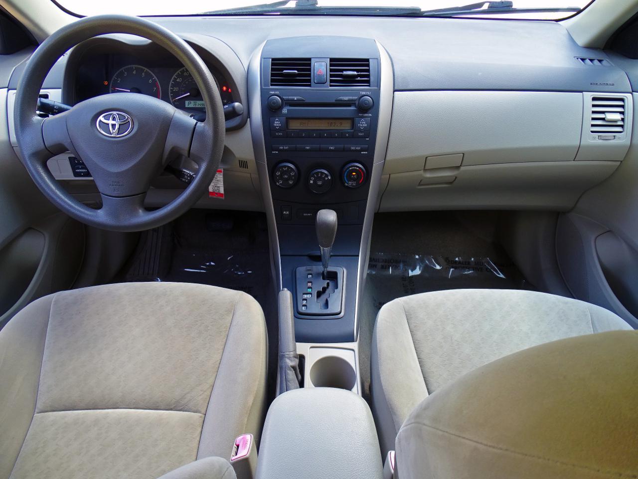 Toyota Corolla 4dr Sedan LE Auto 2009