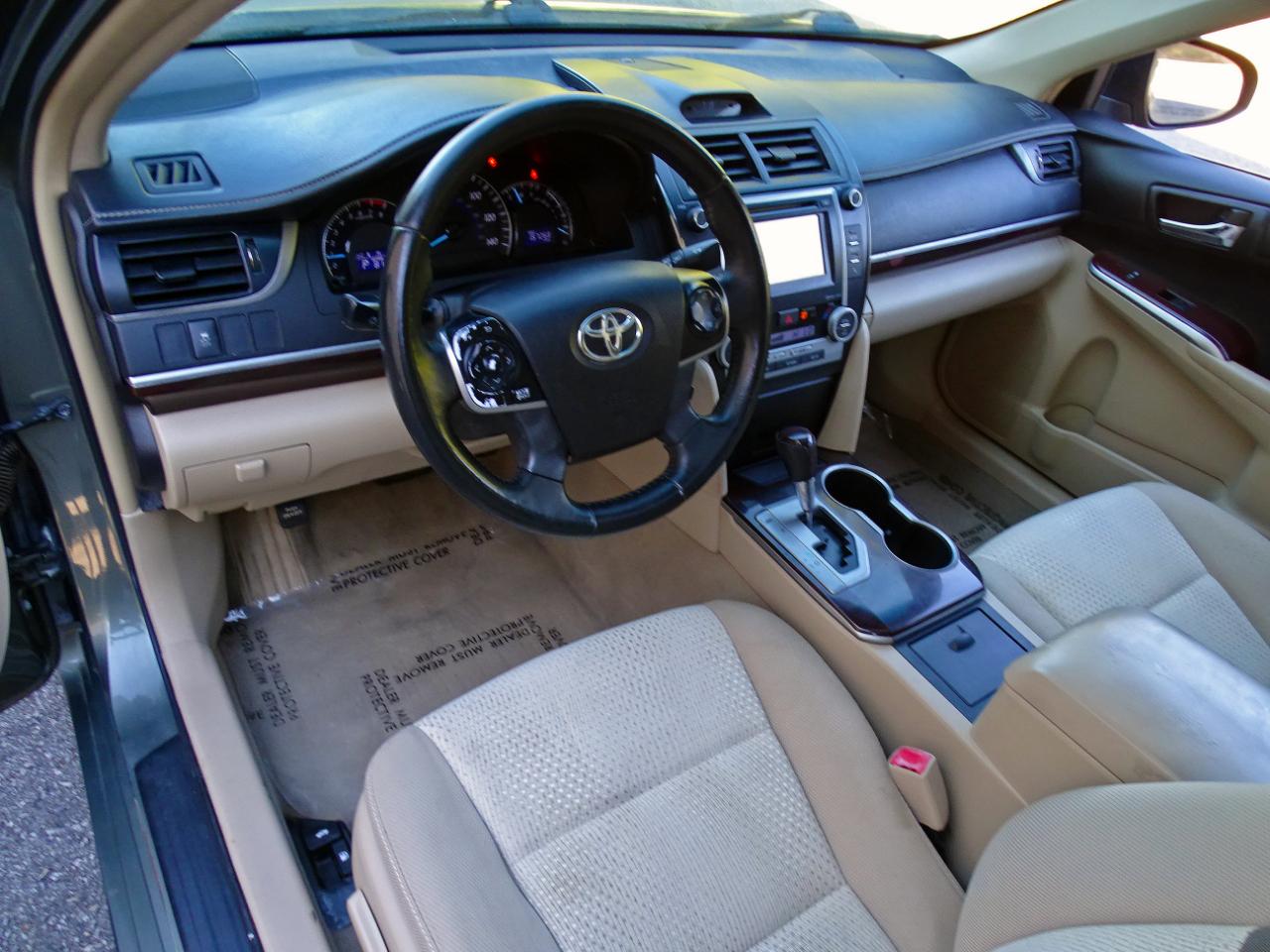 Toyota Camry 2014.5 4dr Sdn I4 Auto SE Sport (Natl) 2014