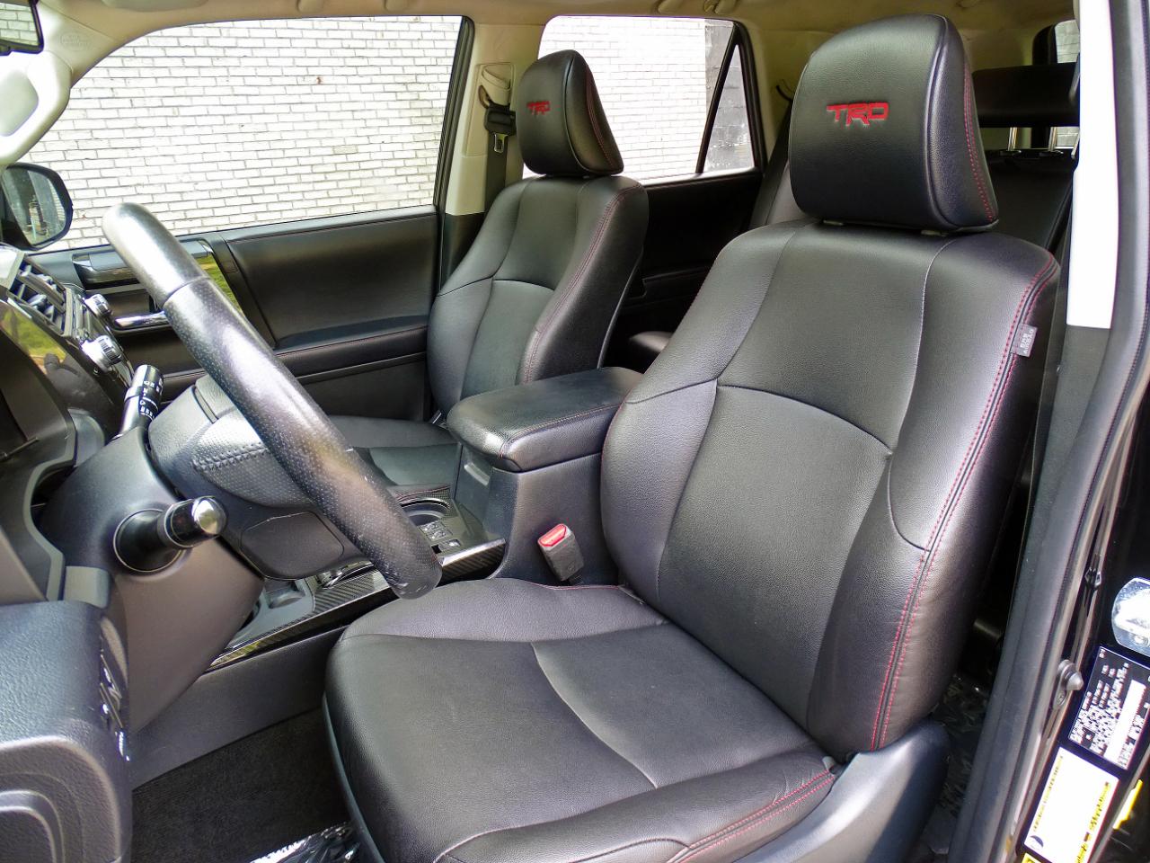 Toyota 4Runner TRD Off Road Premium 4WD (Natl) 2018