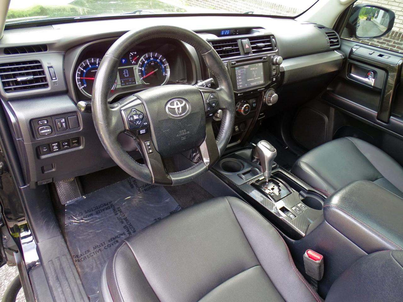 Toyota 4Runner TRD Off Road Premium 4WD (Natl) 2018