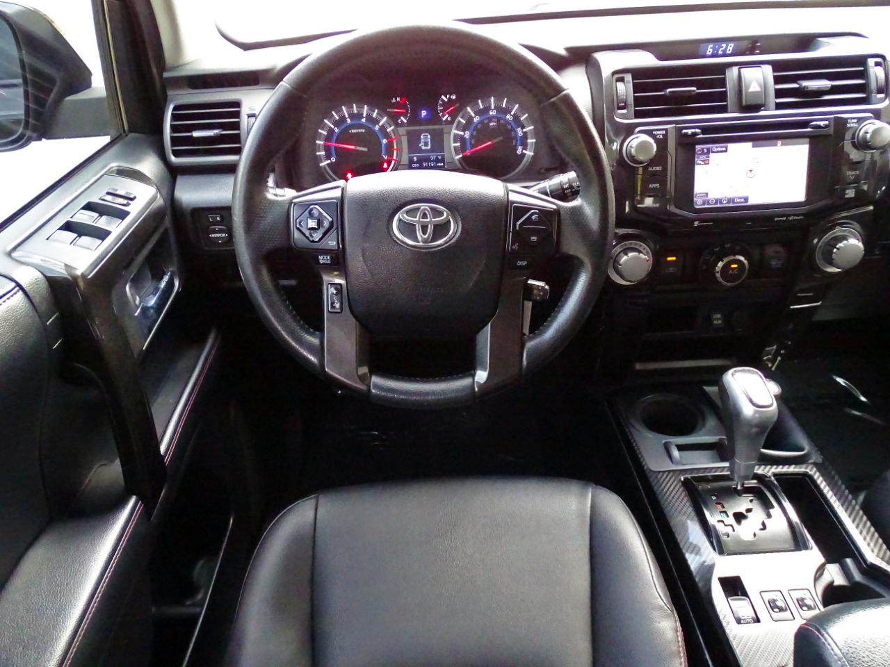 Toyota 4Runner TRD Off Road Premium 4WD (Natl) 2018