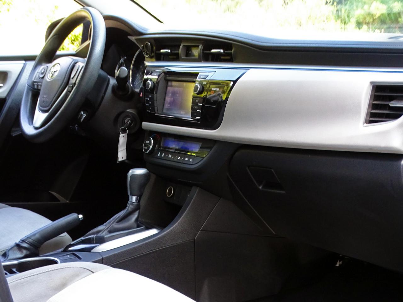 Toyota Corolla 4dr Sdn CVT S w/Special Edition Pkg (Natl) 2016