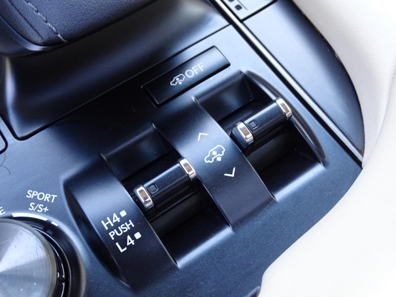 Lexus LX 570 4WD 4dr 2016