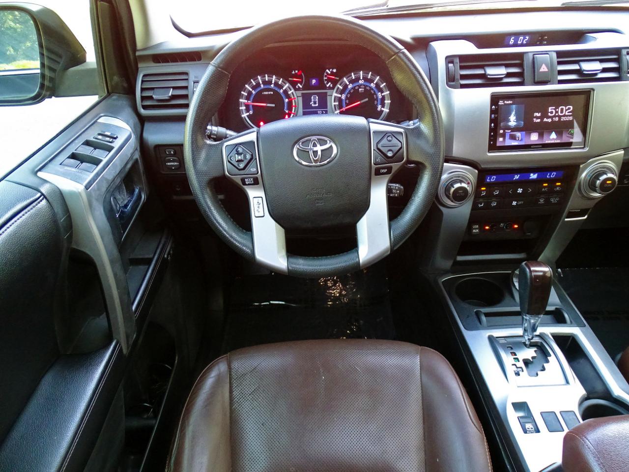Toyota 4Runner Limited 4WD (Natl) 2017