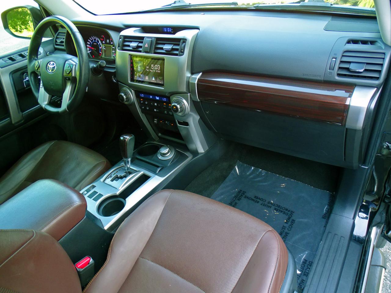 Toyota 4Runner Limited 4WD (Natl) 2017