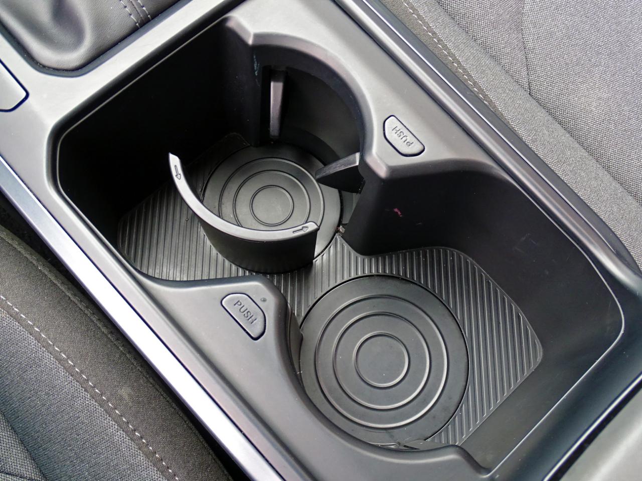 Kia K4 LXS FWD 2025