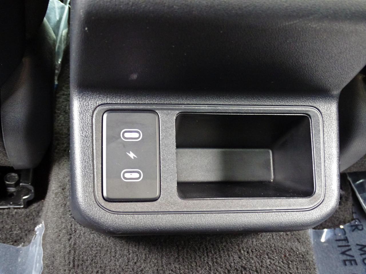 Kia K4 LXS FWD 2025