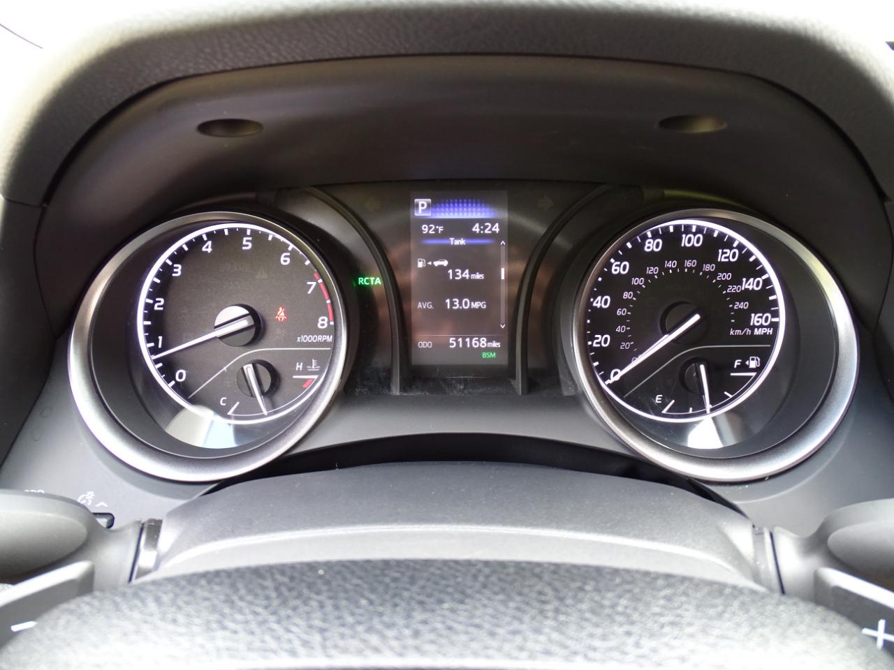 Toyota Camry SE Auto (Natl) 2024