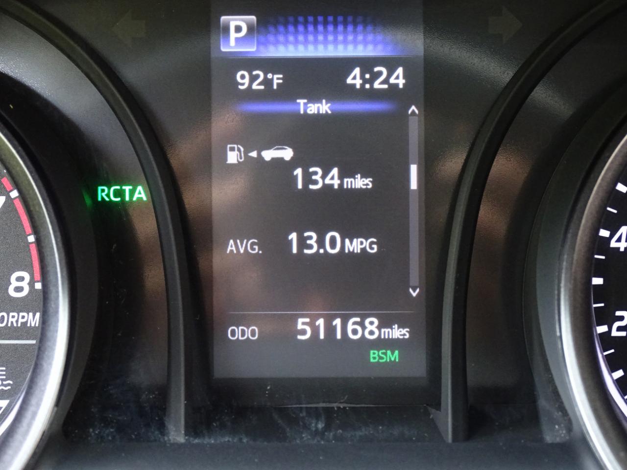 Toyota Camry SE Auto (Natl) 2024