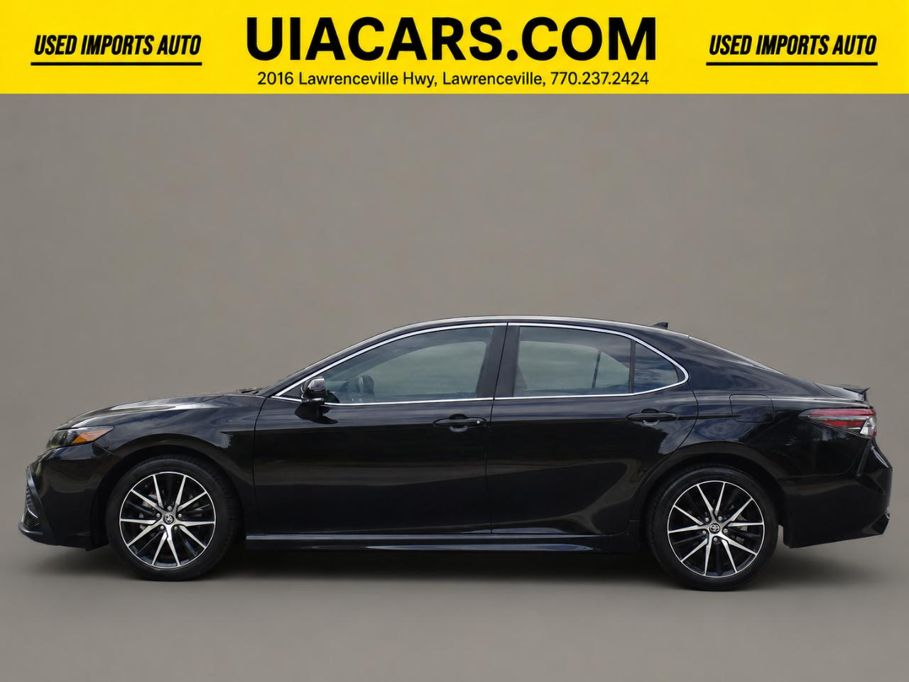 Toyota Camry SE Auto (Natl) 2024