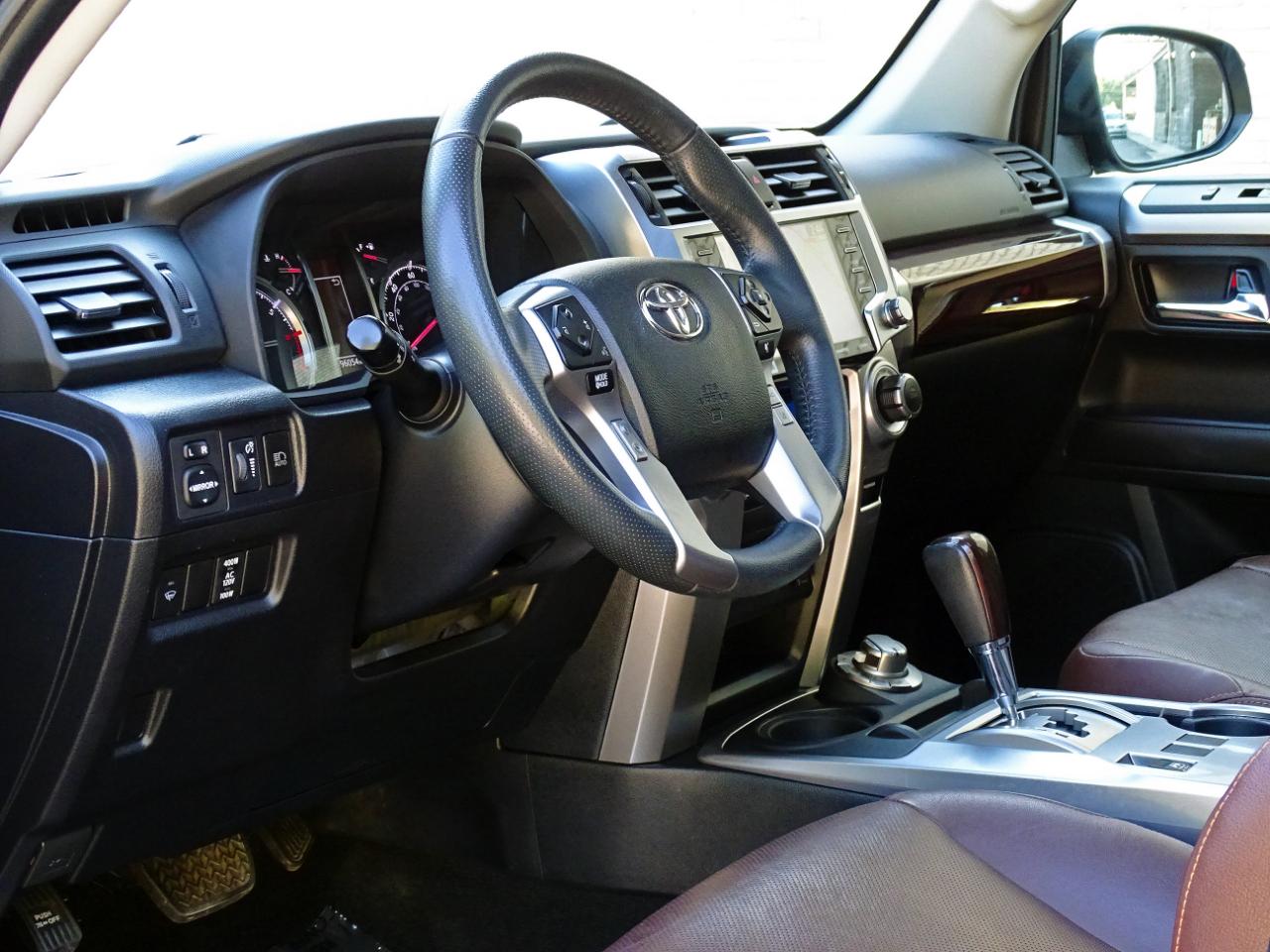 Toyota 4Runner Limited 4WD (Natl) 2021