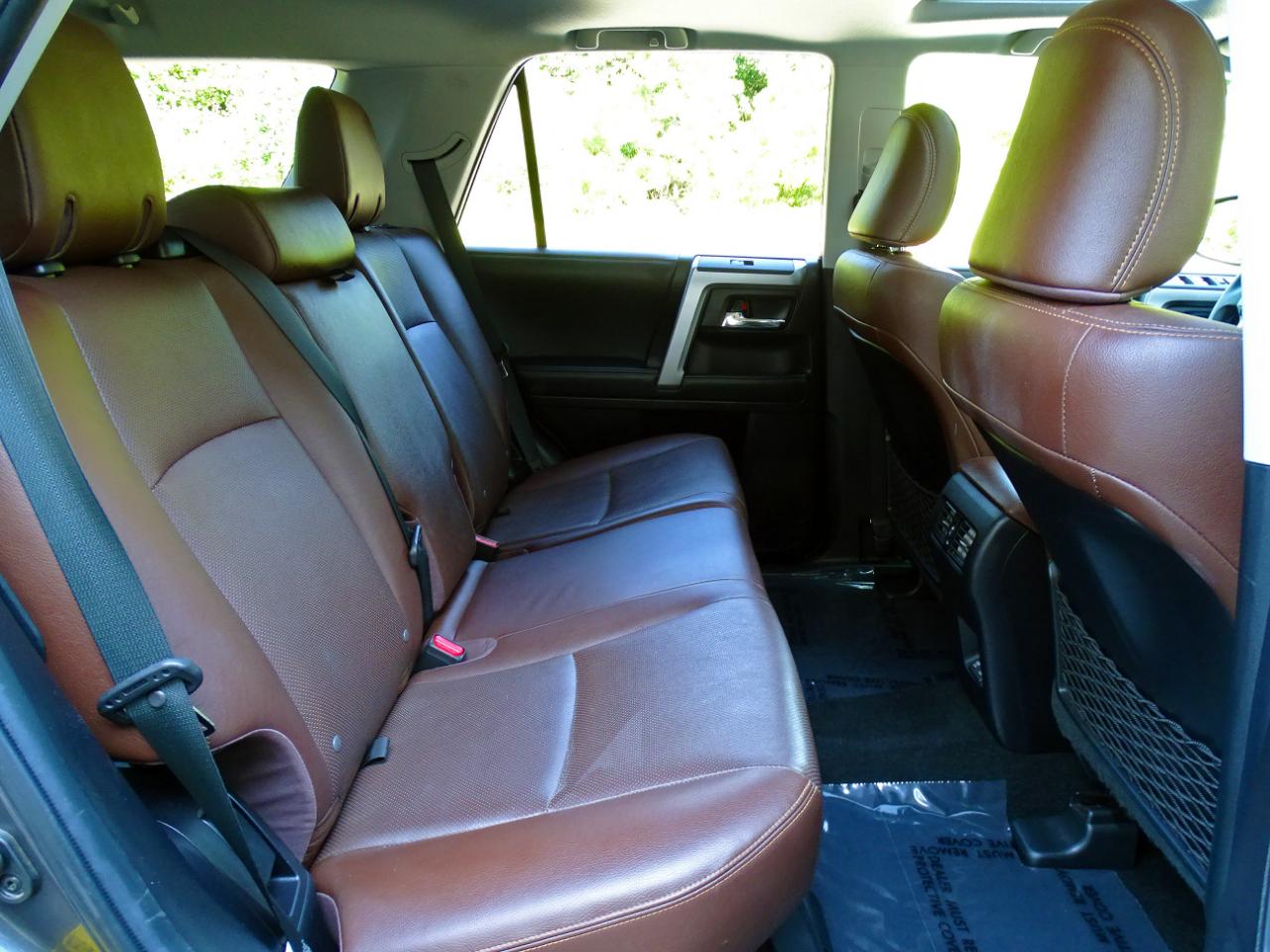 Toyota 4Runner Limited 4WD (Natl) 2021