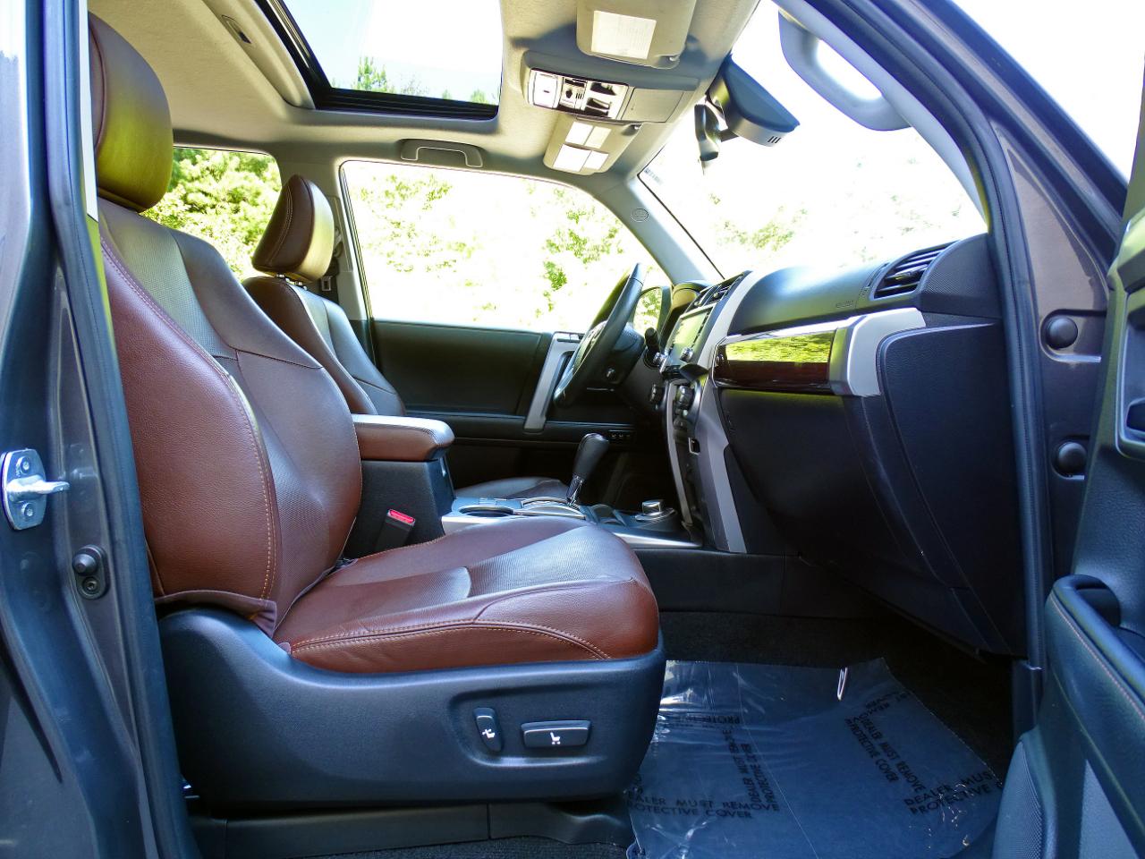 Toyota 4Runner Limited 4WD (Natl) 2021