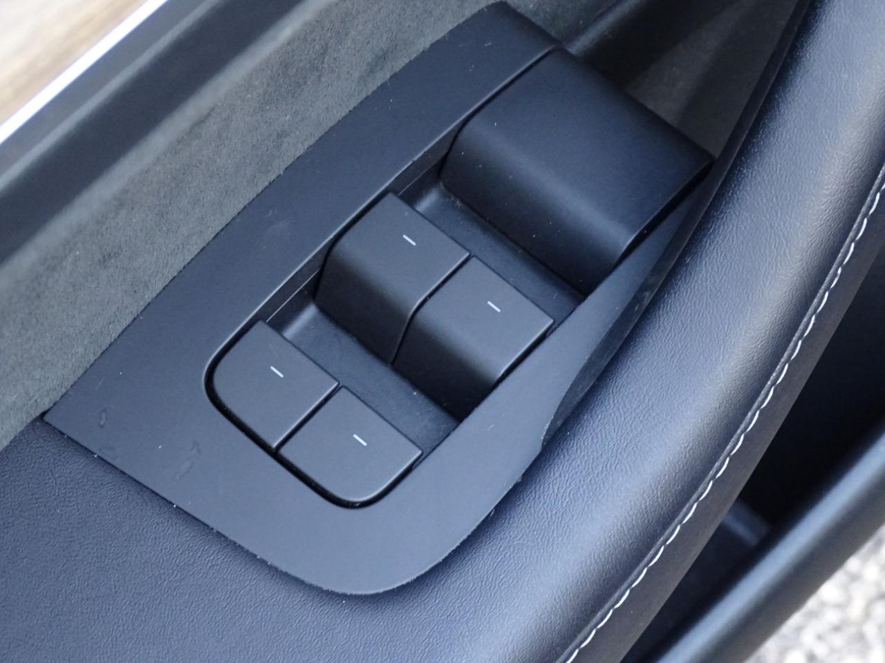 Tesla Model 3 RWD 2023