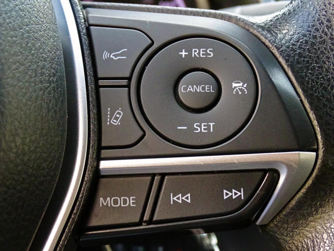 Toyota Camry LE Auto (Natl) 2023