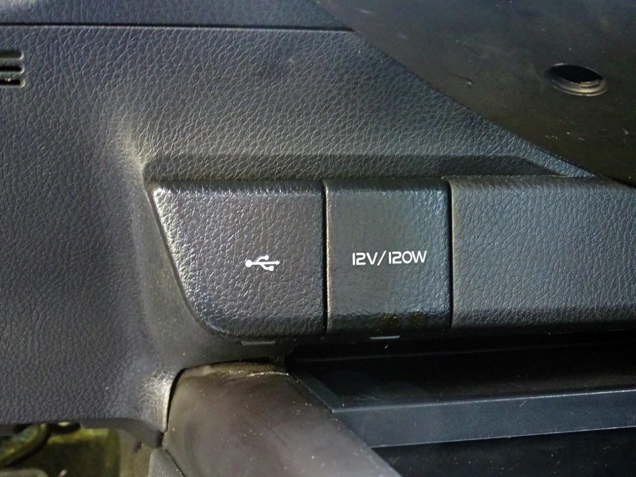 Toyota Camry LE Auto (Natl) 2023