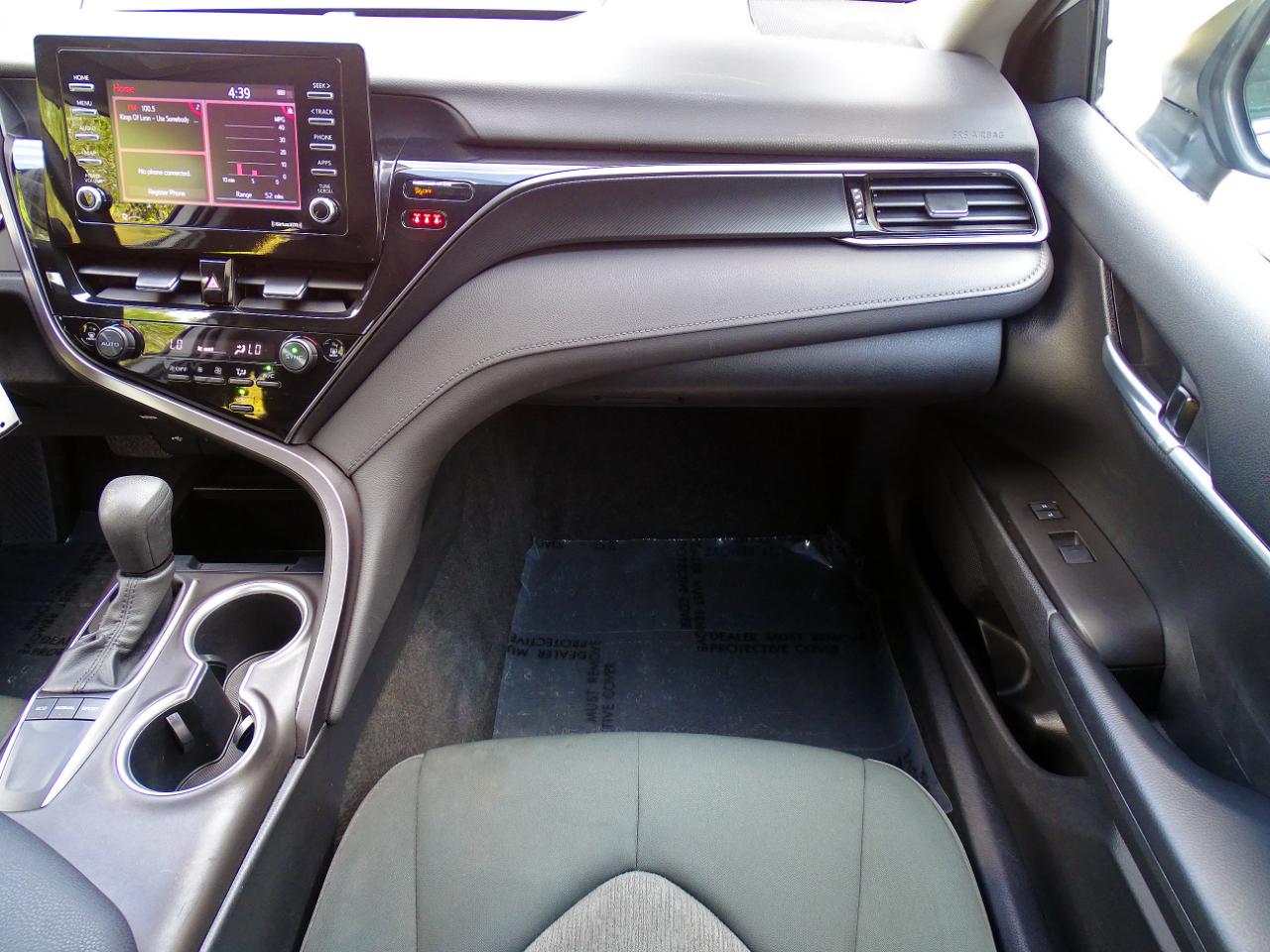 Toyota Camry LE Auto (Natl) 2023