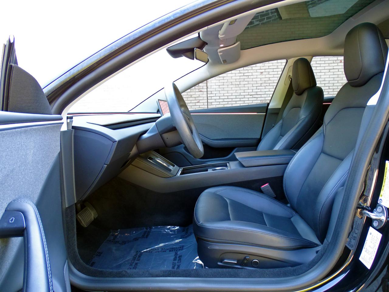 Tesla Model 3 RWD *Ltd Avail* 2024