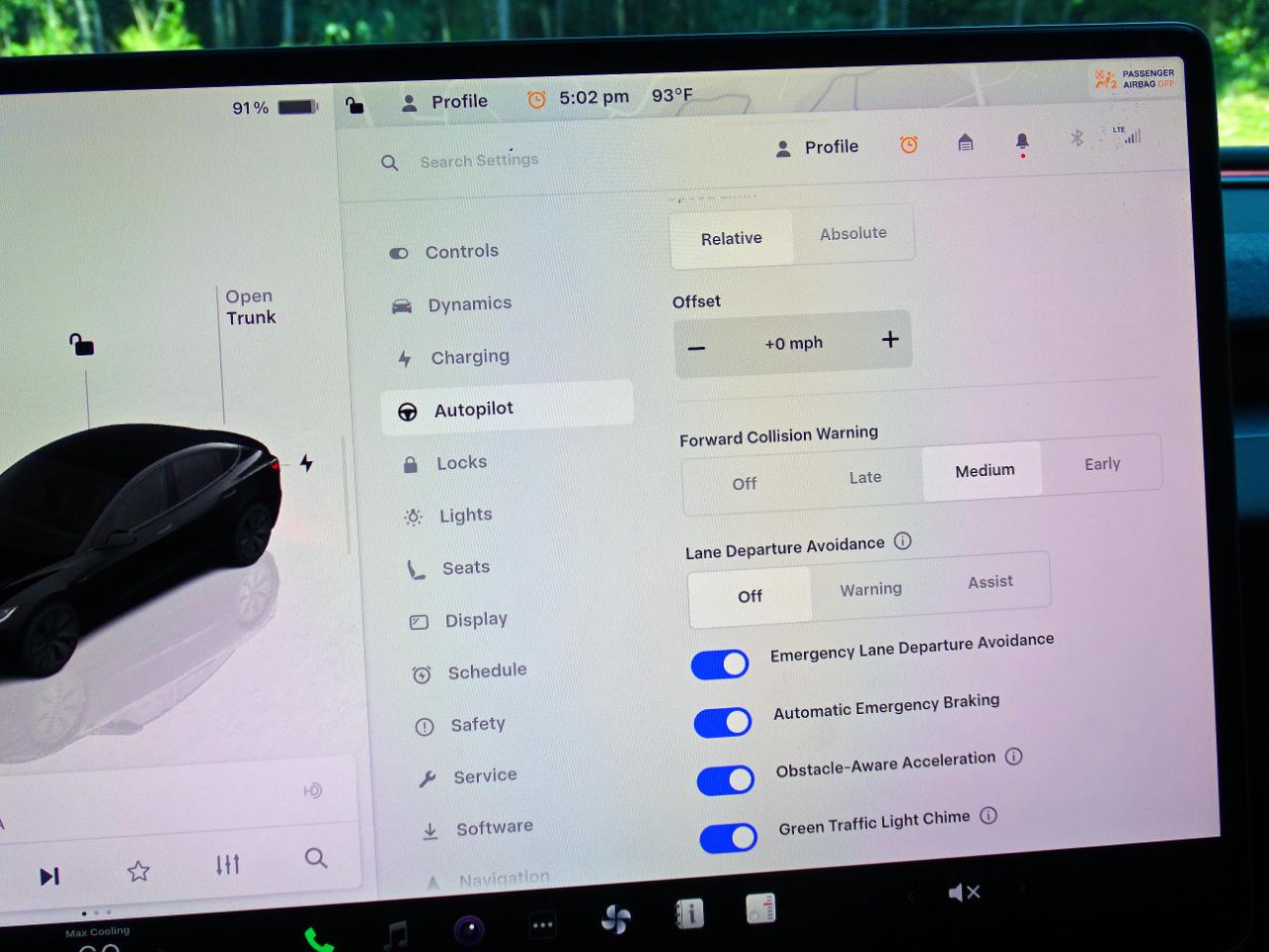 Tesla Model 3 RWD *Ltd Avail* 2024