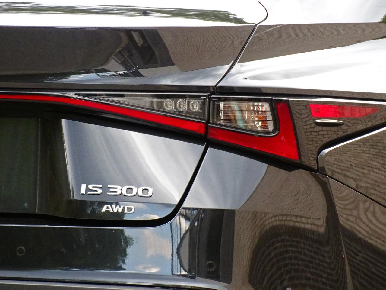 Lexus IS IS 300 AWD 2022
