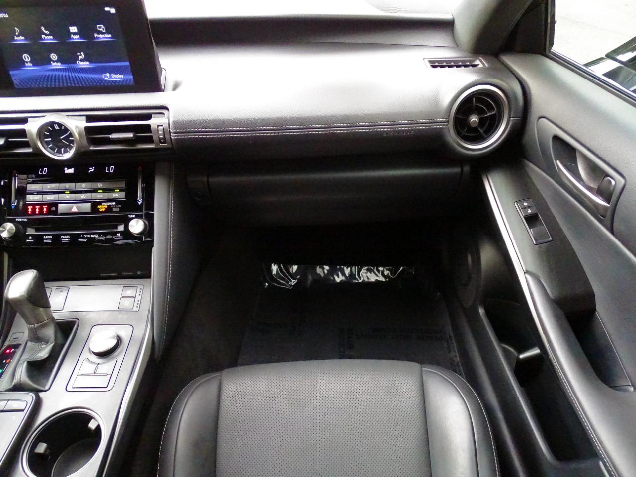 Lexus IS IS 300 AWD 2022