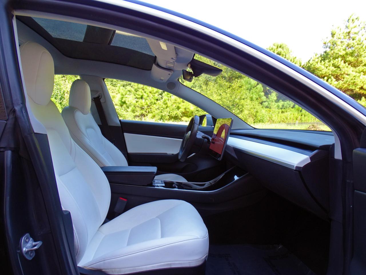 Tesla Model 3 Long Range 2019